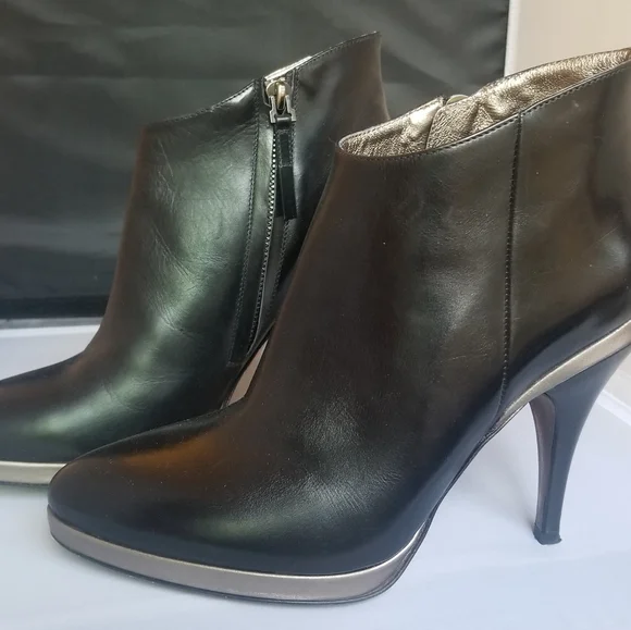 Boss black leather ankle boots - Picture 2 of 9